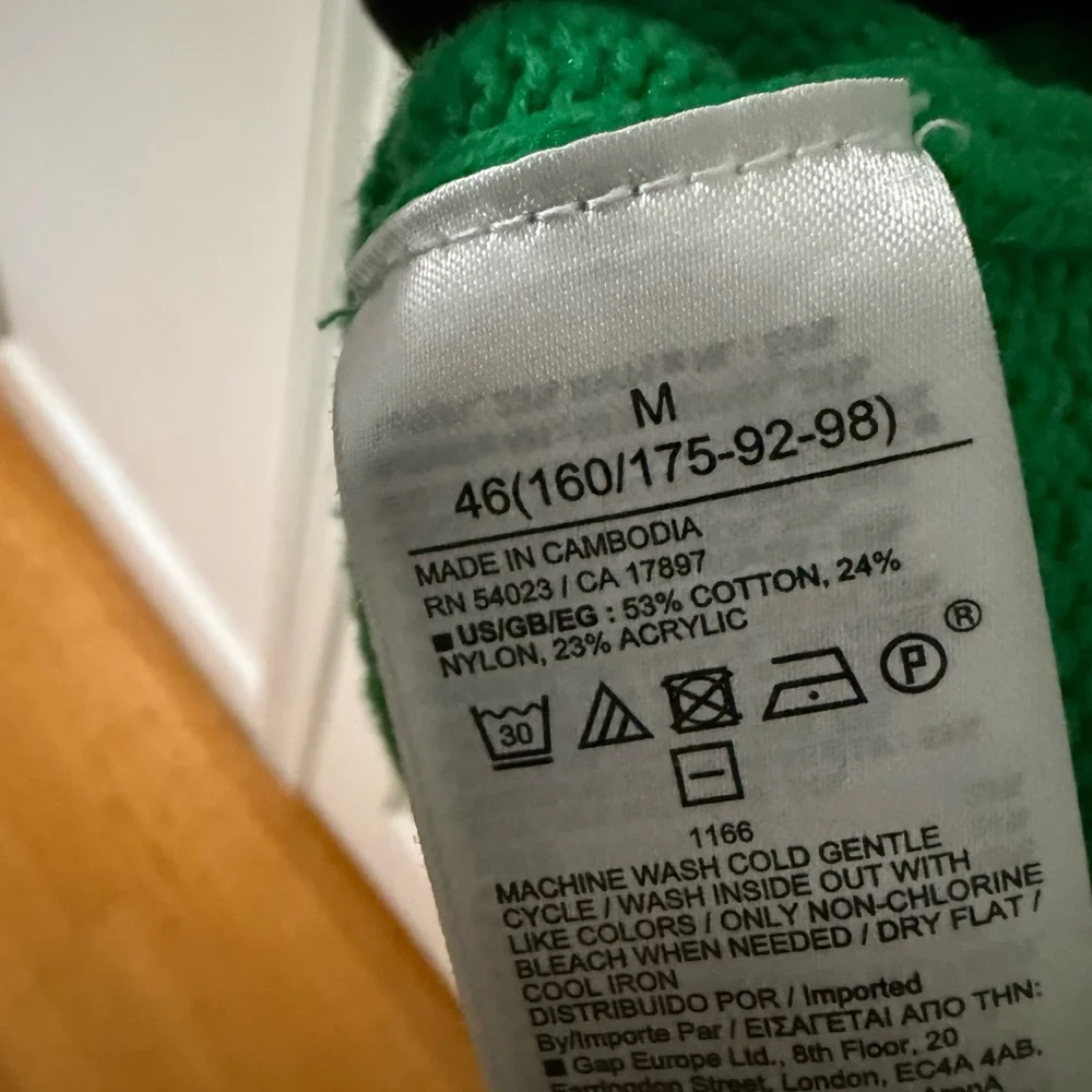 GAP Emerald Knit Pullover Sweater - Picture 6 of 6